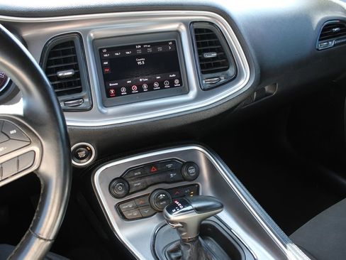 Used 2021 Dodge Challenger SXT RWD image 10