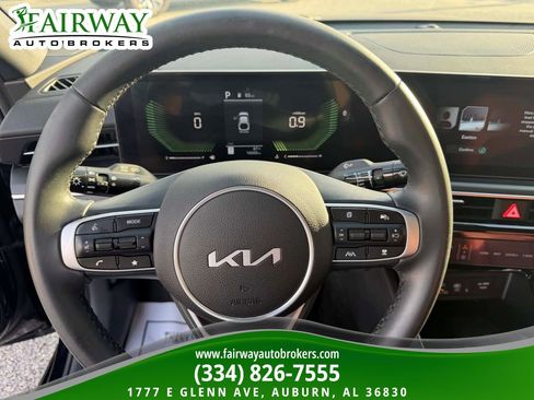 Used 2025 Kia K5 GT-Line w/ GT-Line Premium Package FWD image 24