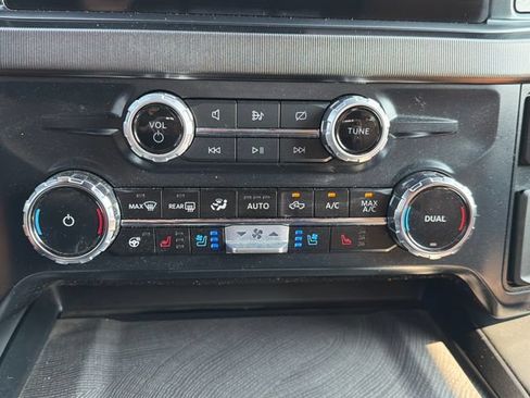 Used 2024 Ford F250 Platinum AWD/4WD image 22