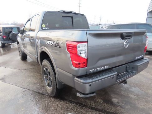 Used 2017 Nissan Titan PRO-4X image 43