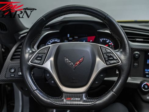 Used 2016 Chevrolet Corvette Z06 w/ 3LZ Preferred Equipment Group image 38