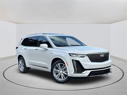 New 2025 Cadillac XT6 Premium Luxury