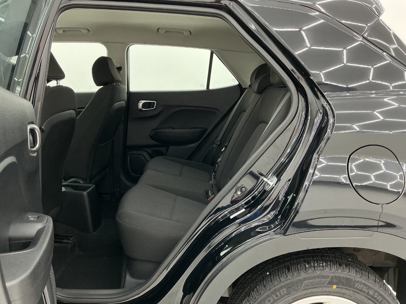 Used 2021 Hyundai Venue SE FWD image 20