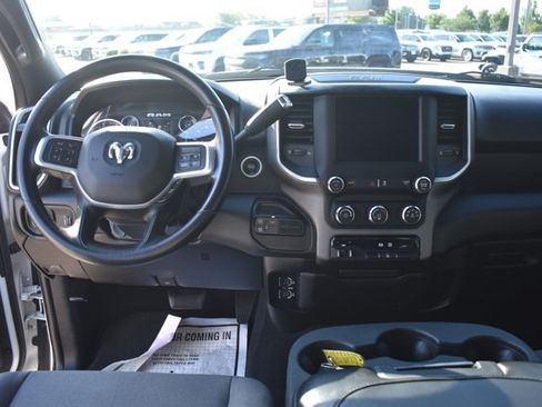 Used 2022 RAM 2500 Big Horn AWD/4WD image 19