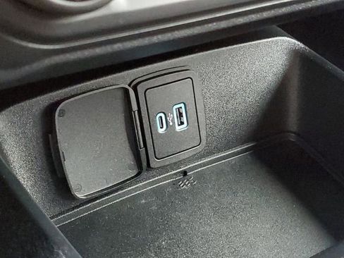 Used 2023 Ford Bronco Base image 16