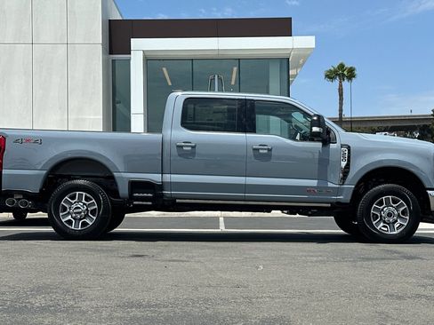 New 2026 Ford F250 Lariat w/ Lariat Ultimate Package AWD/4WD image 2