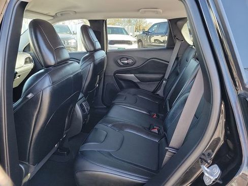 Used 2022 Jeep Cherokee Latitude Lux image 11