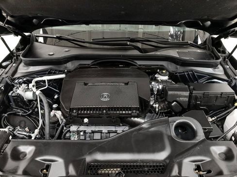 Certified 2025 Acura MDX SH-AWD w/ Technology Package image 3