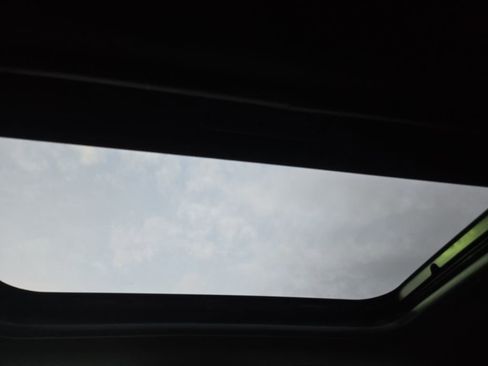 Used 2015 Chevrolet Camaro ZL1 image 26