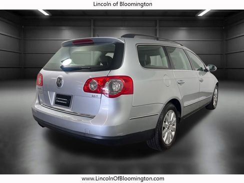 Used 2007 Volkswagen Passat 2.0T image 8