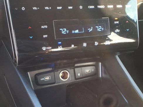 Used 2023 Hyundai Santa Cruz Limited image 28