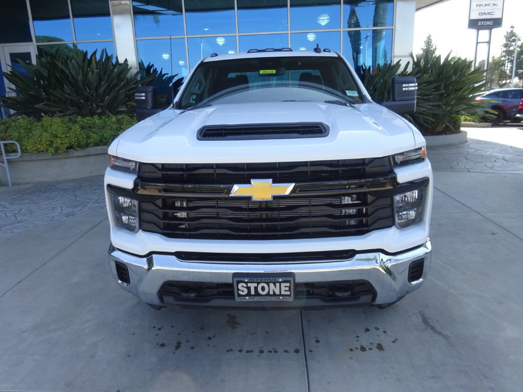 Used 2024 Chevrolet Silverado 3500 W/T w/ WT Convenience Package AWD/4WD image 2