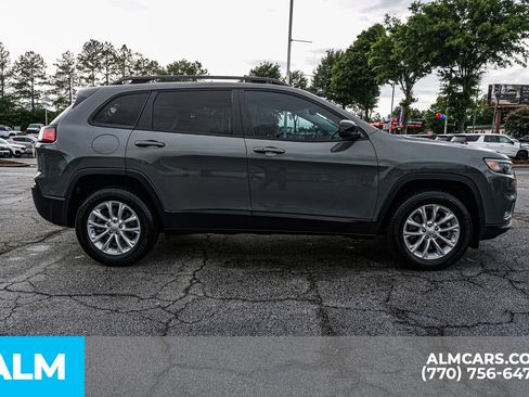 Used 2022 Jeep Cherokee Latitude Lux w/ Sun & Sound Group AWD/4WD image 10