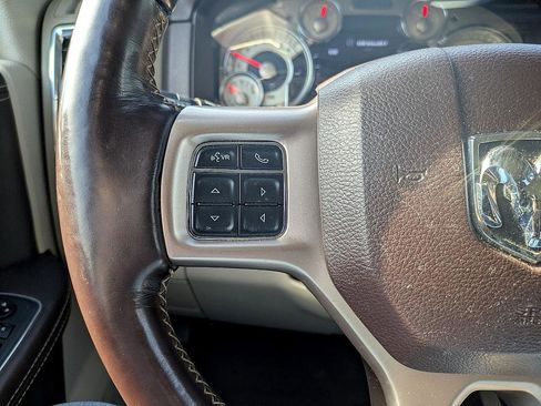 Used 2018 RAM 1500 Laramie Longhorn image 17