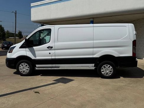 Used 2025 Ford Transit 250 Low Roof w/ Exterior Upgrade Package RWD image 2