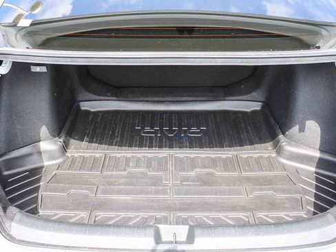 Used 2023 Honda Civic LX image 27