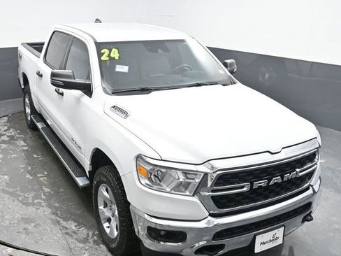 Used 2024 RAM 1500 Big Horn image 22