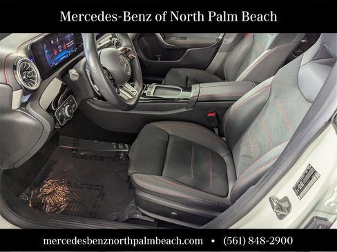 Certified 2025 Mercedes-Benz CLA 35 AMG CLA 35 AMG image 9