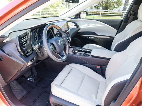 Used 2023 Lexus RX 350 AWD/4WD image 16