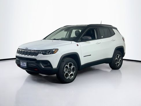 Used 2022 Jeep Compass Trailhawk w/ Trailhawk Convenience Group image 1