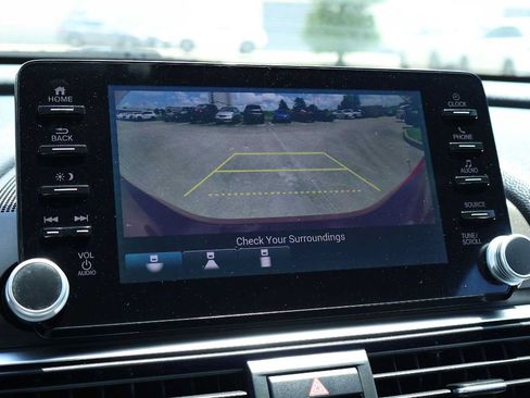 Used 2018 Honda Accord Sport image 29