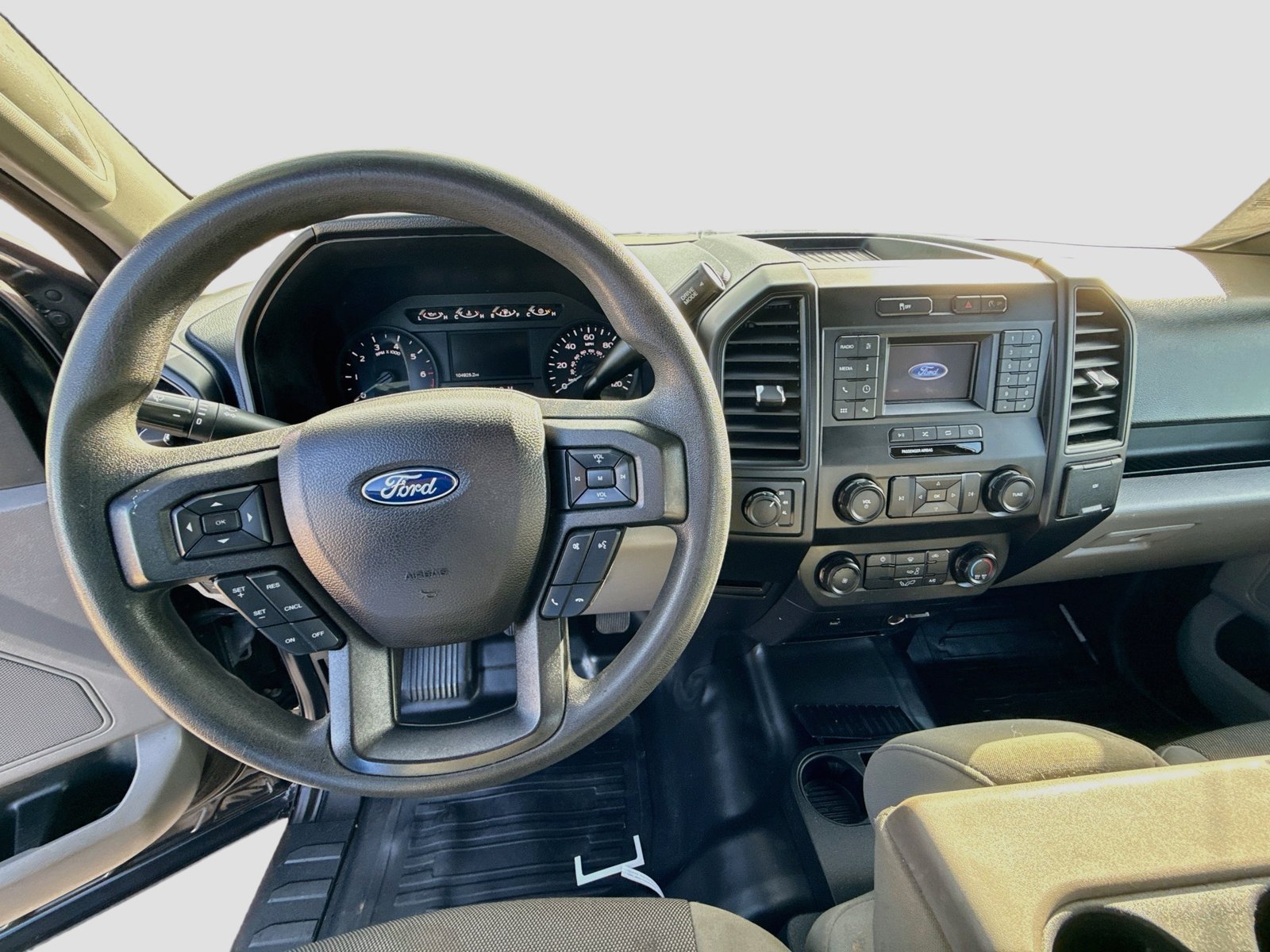 Used 2019 Ford F150 XL w/ Equipment Group 101A Mid AWD/4WD image 10