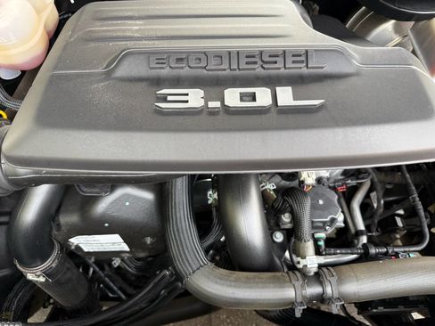 Used 2022 RAM 1500 Laramie image 29