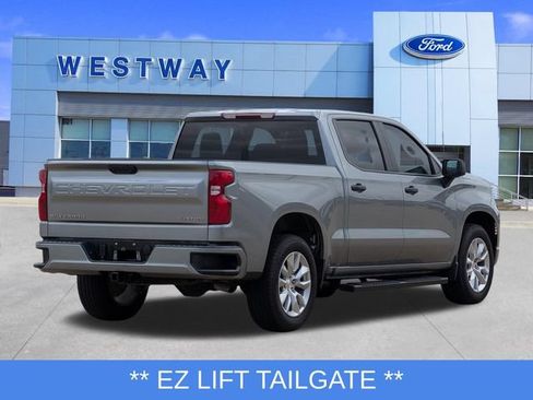Used 2025 Chevrolet Silverado 1500 Custom RWD image 3