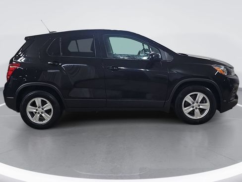 Used 2020 Chevrolet Trax LS w/ Tint and Cruise Package FWD image 2