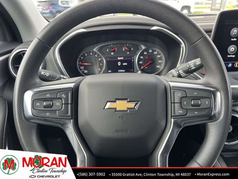 Certified 2024 Chevrolet Blazer LT w/ Convenience Package image 18