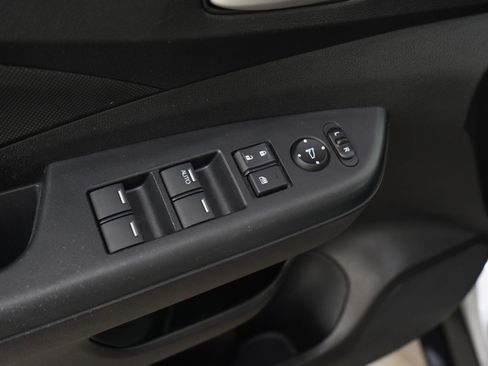 Used 2016 Honda CR-V SE image 19