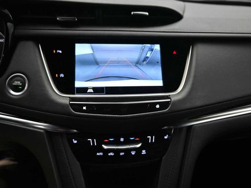 Used 2024 Cadillac XT5 Premium Luxury FWD image 18