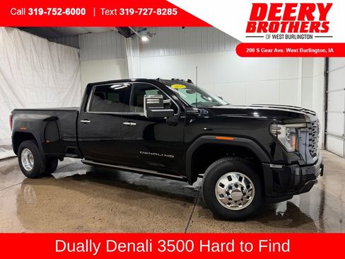 Used 2024 GMC Sierra 3500 Denali Ultimate AWD/4WD image 1