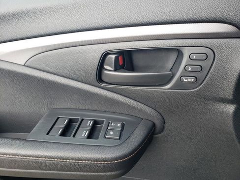 Used 2023 Honda Passport TrailSport image 35