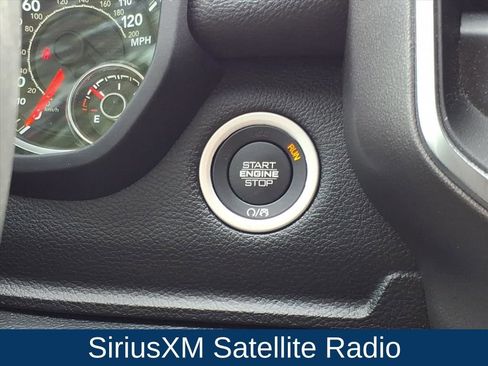 Used 2021 RAM 1500 Laramie w/ Night Edition image 10