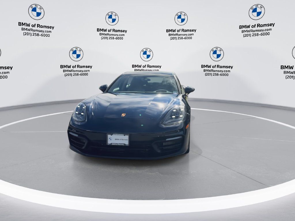 Used 2021 Porsche Panamera RWD image 5