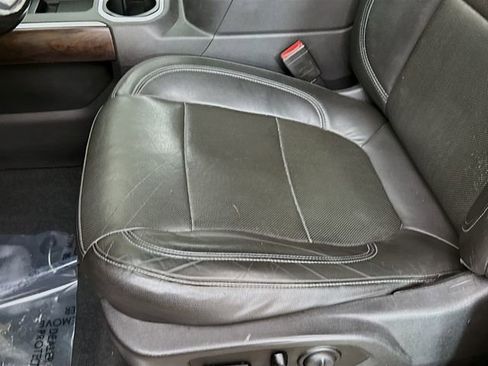 Used 2019 GMC Sierra 1500 SLT w/ SLT Premium Package image 19