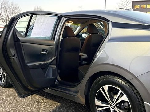 Used 2021 Nissan Sentra SV image 27