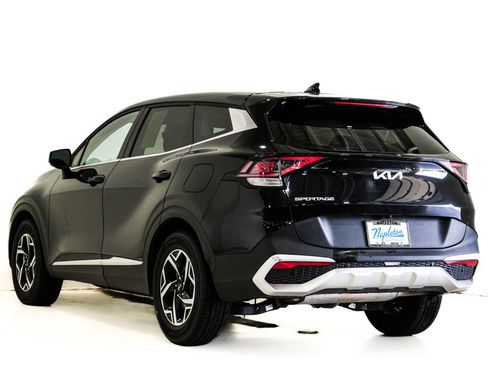Used 2024 Kia Sportage LX FWD image 8