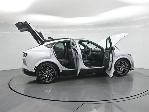 Certified 2023 Ford Mustang Mach-E GT w/ GT Performance Edition image 5