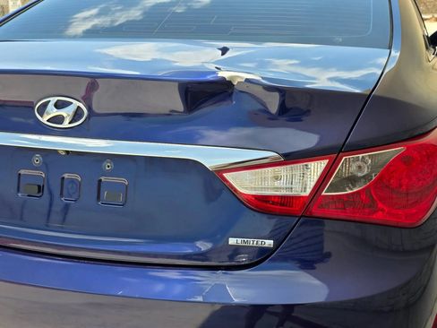 Used 2012 Hyundai Sonata Limited w/ Navigation Pkg FWD image 5