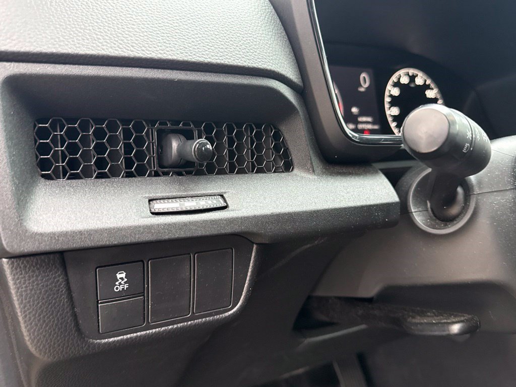 Used 2024 Honda CR-V LX image 12