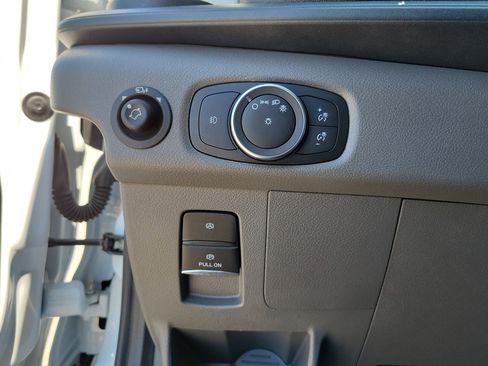 Used 2024 Ford Transit 350 XLT RWD image 19