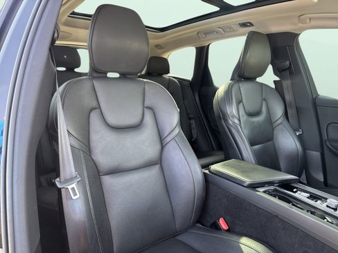 Used 2021 Volvo XC60 T5 Inscription image 37