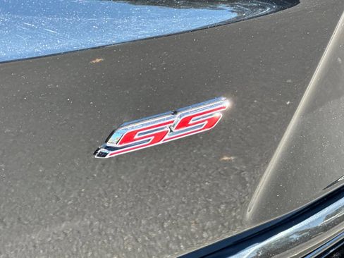 Used 2017 Chevrolet Camaro SS RWD image 30