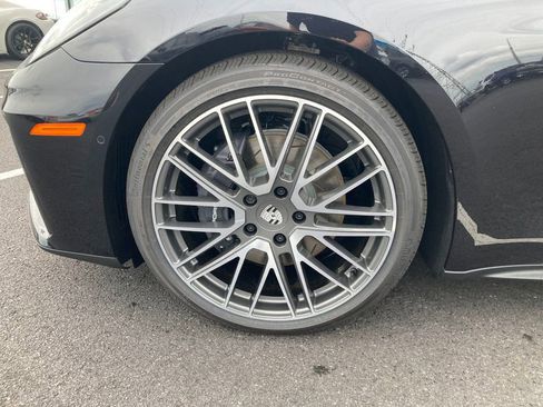 Used 2025 Porsche Panamera 4 AWD/4WD image 9