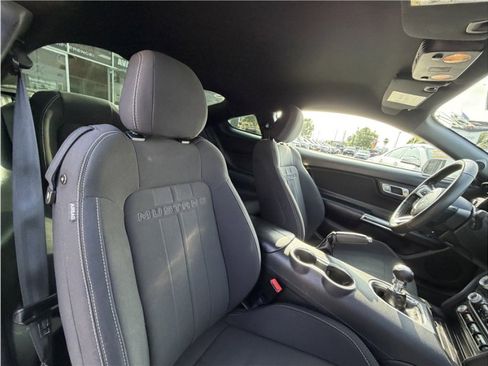 Used 2021 Ford Mustang Coupe RWD image 24