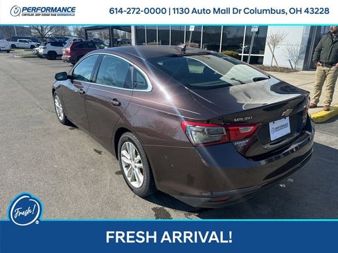 Used 2016 Chevrolet Malibu LT image 6