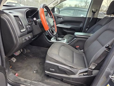 Used 2021 Chevrolet Colorado LT w/ LT Convenience Package image 4