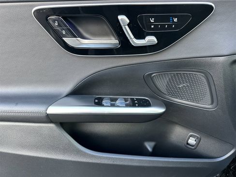 Certified 2025 Mercedes-Benz C 300 4MATIC Sedan image 12